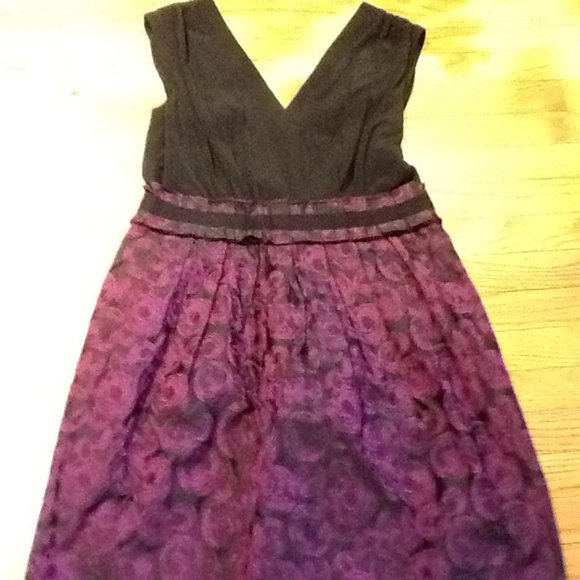 Gorgeous Black and Fuschia Party Dress - Picture 3 of 10